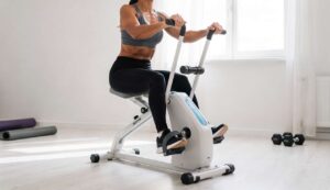 Bauchfett loswerden: Dieses Decathlon-Gerät unter 20 Euro empfehlen Fitness-Experten